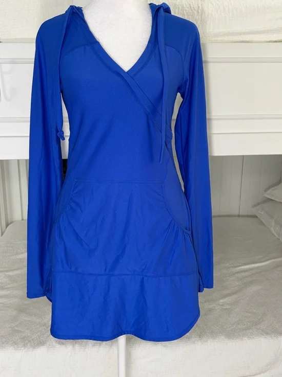 Athleta Wick-It Wader Hooded Swim Cover-up Dress in Cobat Blue - Picture 3 of 7